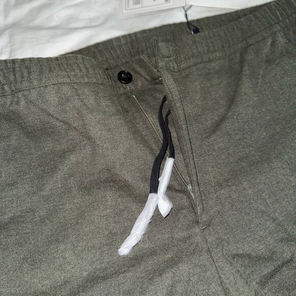 Theory Men's Terrance Chino Jogger Pants in Olive - L - 60% OFF (MSRP $225). NWT - Picture 4 of 6